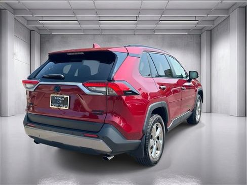 Used 2020 Toyota RAV4 Limited AWD/4WD image 3