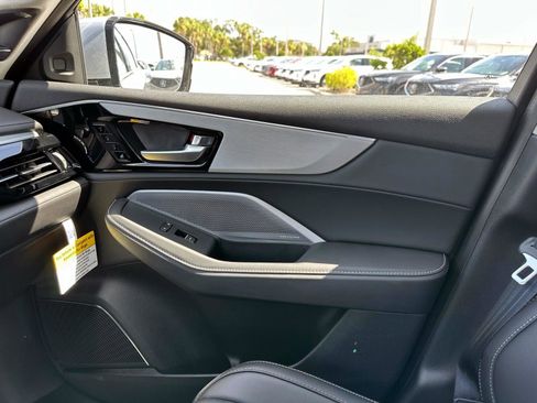 Used 2026 Acura MDX FWD w/ Technology Package image 25