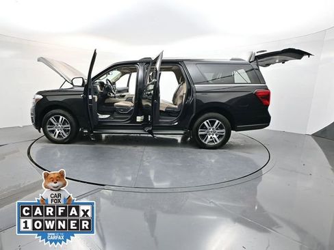 Used 2022 Ford Expedition Max Limited image 40