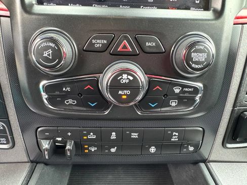 Used 2018 RAM 1500 Rebel w/ Luxury Group AWD/4WD image 25
