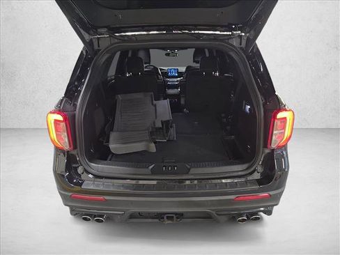 Used 2020 Ford Explorer ST image 13