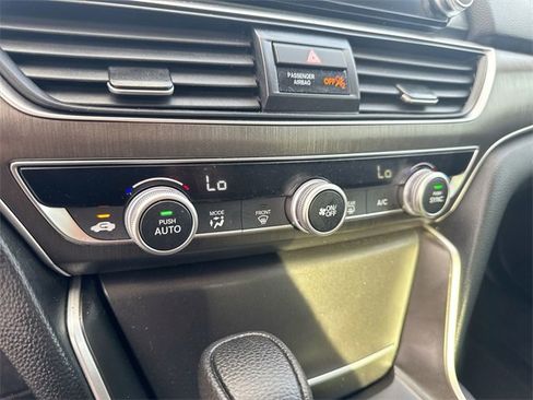 Used 2022 Honda Accord LX image 21