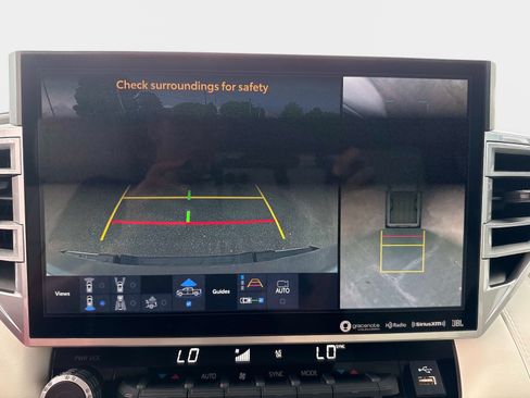 Used 2024 Toyota Tundra Capstone AWD/4WD image 25