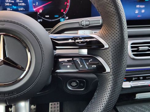 Used 2025 Mercedes-Benz GLS 450 GLS 450 image 28