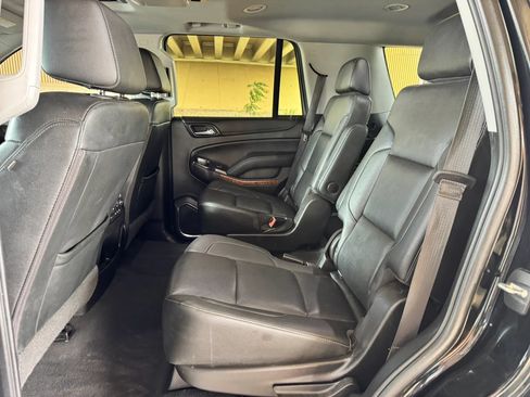 Used 2019 Chevrolet Tahoe Premier AWD/4WD image 20