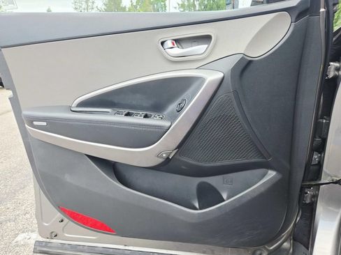 Used 2015 Hyundai Santa Fe Sport FWD image 19