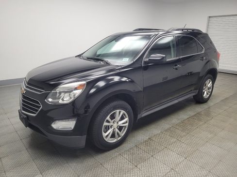 Used 2017 Chevrolet Equinox LT w/ Convenience Package image 2