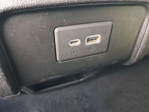 Used 2020 Chevrolet Blazer LT image 10