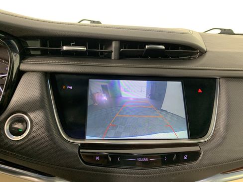 Used 2017 Cadillac XT5 Luxury FWD image 26
