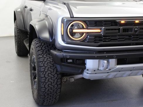 Used 2022 Ford Bronco Raptor AWD/4WD image 2