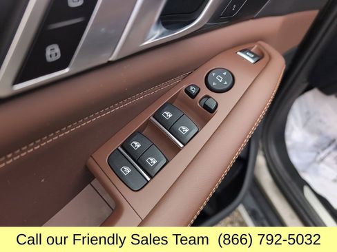 Used 2023 BMW X5 xDrive40i image 12