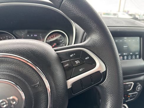 Used 2019 Jeep Compass Sport AWD/4WD image 38