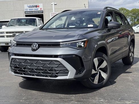 New 2025 Volkswagen Taos S image 28