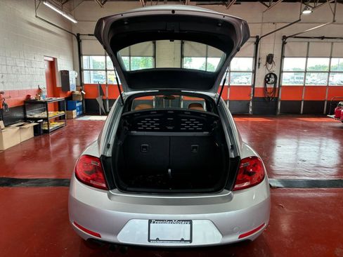Used 2015 Volkswagen Beetle 1.8T Classic image 27