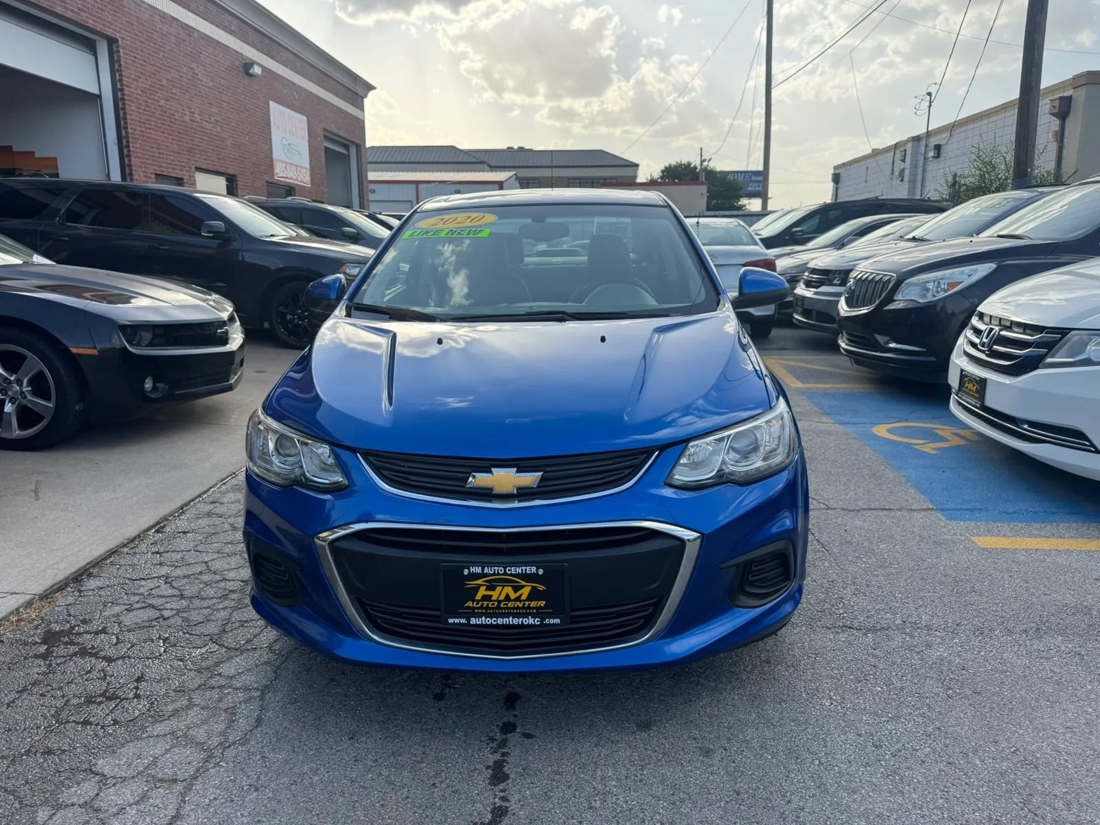 Used 2020 Chevrolet Sonic LT FWD image 24