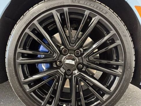 Used 2025 Cadillac CT5 V w/ Technology Package image 69