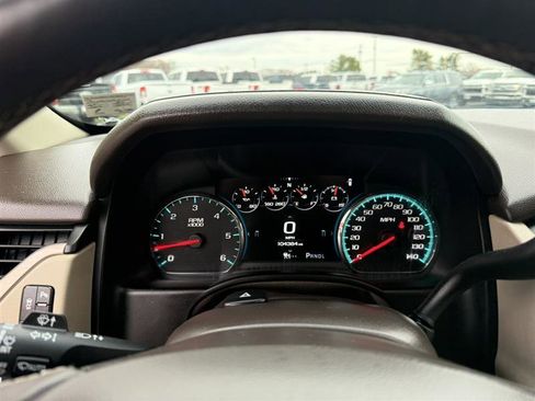 Used 2017 GMC Yukon XL Denali w/ Open Road Package image 40