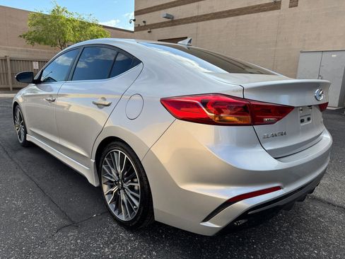 Used 2018 Hyundai Elantra Sport image 5