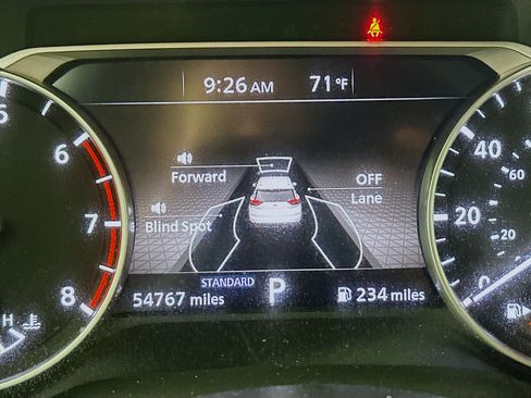 Used 2024 Nissan Rogue S FWD image 19