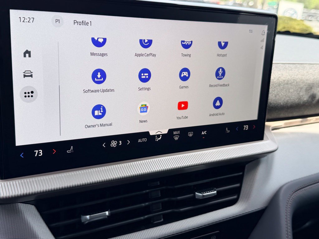 New 2026 Ford Explorer Active RWD image 26