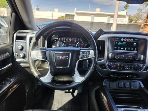 Used 2018 GMC Sierra 1500 SLT image 22