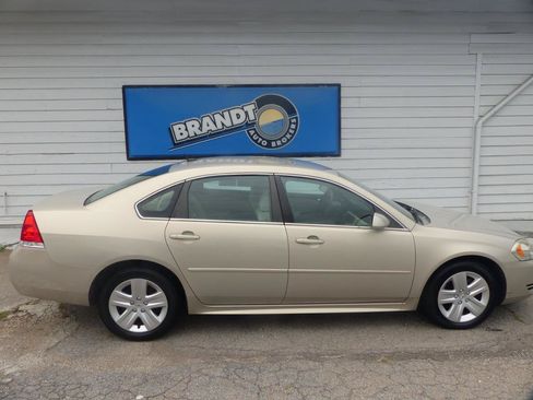 Used 2010 Chevrolet Impala LS FWD image 29