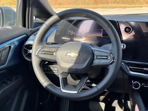 New 2026 Chevrolet Equinox EV LT image 7