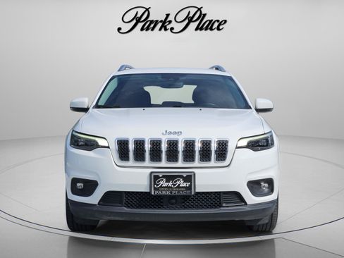 Used 2021 Jeep Cherokee Latitude Lux FWD image 9