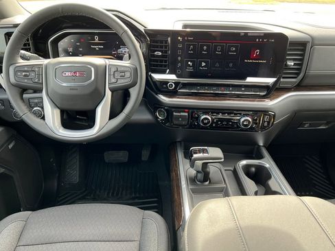 New 2026 GMC Sierra 1500 Elevation w/ Preferred Package image 4