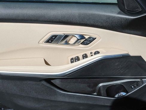 Used 2023 BMW 330i 330i w/ Driving Assistance Package image 21