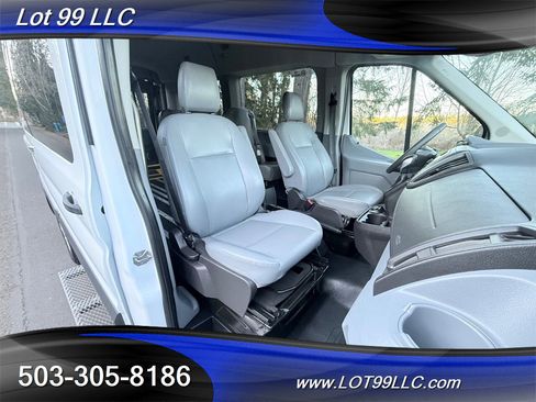 Used 2018 Ford Transit 150 XL image 20