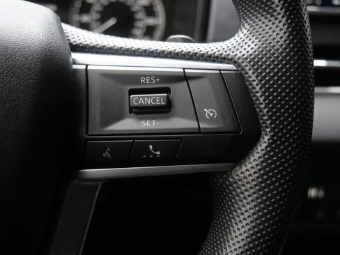 Used 2024 Mitsubishi Outlander ES image 19