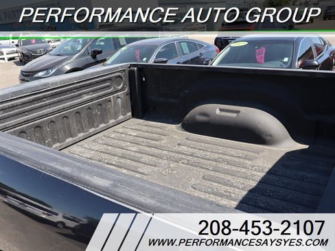 Used 2014 RAM 2500 Tradesman w/ Chrome Appearance Group AWD/4WD image 10