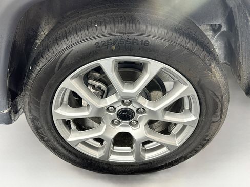 Used 2025 Jeep Compass Limited image 11