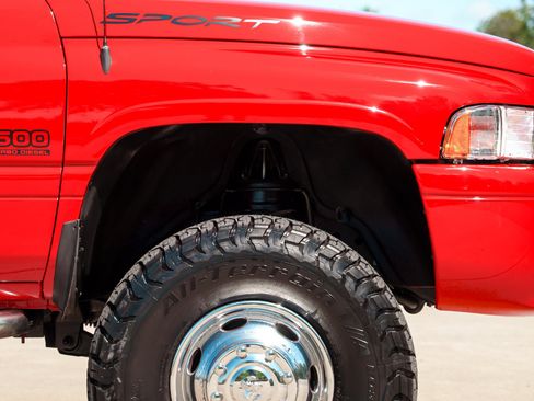Used 2001 Dodge Ram 3500 Truck 4x4 Quad Cab image 37