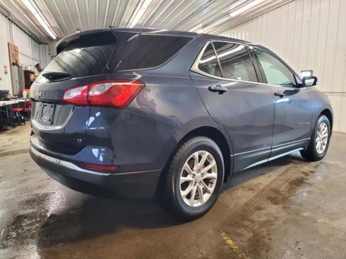 Used 2018 Chevrolet Equinox LT FWD image 3