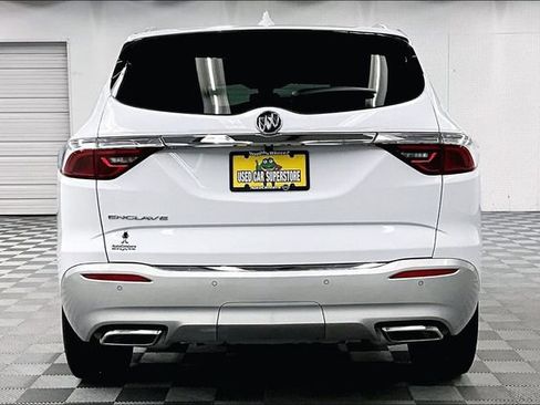 Used 2023 Buick Enclave Essence w/ Experience Buick Package FWD image 5