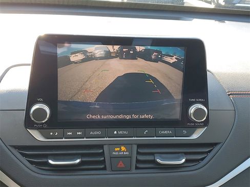 Used 2020 Nissan Altima 2.5 SR w/ Premium Package image 25