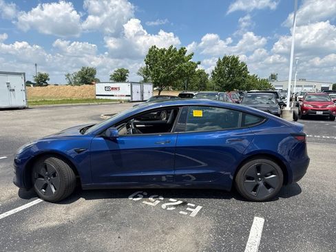 Used 2021 Tesla Model 3 Long Range AWD/4WD image 6