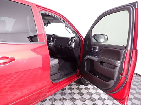 Used 2018 Chevrolet Silverado 1500 LT w/ All Star Edition image 33