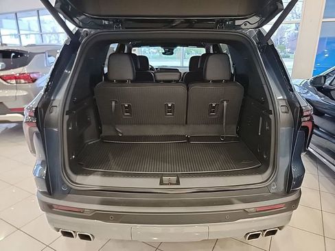 New 2026 Chevrolet Traverse LT w/ Driver Confidence Package FWD image 15