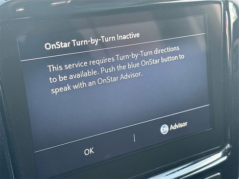 Used 2020 Chevrolet Traverse LT image 13