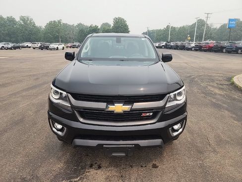Used 2016 Chevrolet Colorado Z71 AWD/4WD image 2