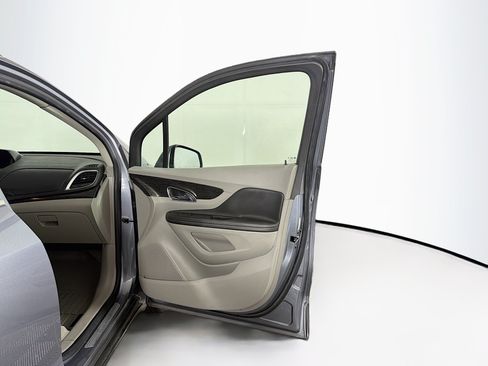 Used 2015 Buick Encore FWD image 29