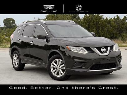 Used 2016 Nissan Rogue SV w/ SV Premium Package