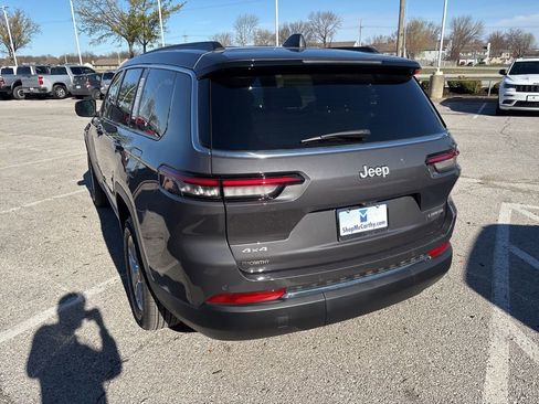 New 2026 Jeep Grand Cherokee L Laredo image 21