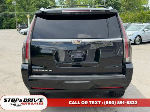 Used 2016 Cadillac Escalade ESV Premium AWD/4WD image 4