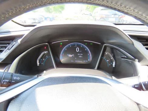 Used 2020 Honda Civic EX image 22