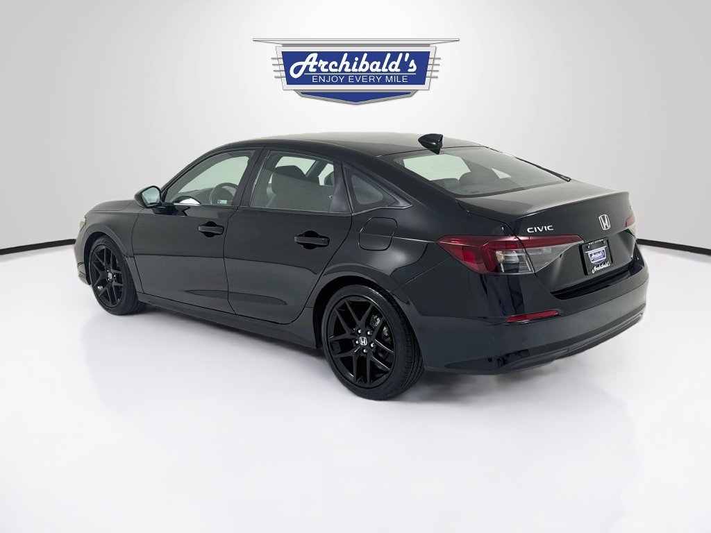 Used 2025 Honda Civic Sport image 6