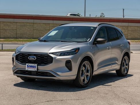 Certified 2023 Ford Escape ST-Line w/ Tech Pack #1 FWD image 4